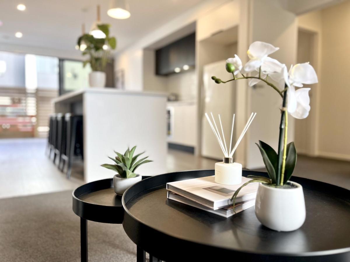 Modern & Central City - By Kosh Bnb Hamilton Exterior foto