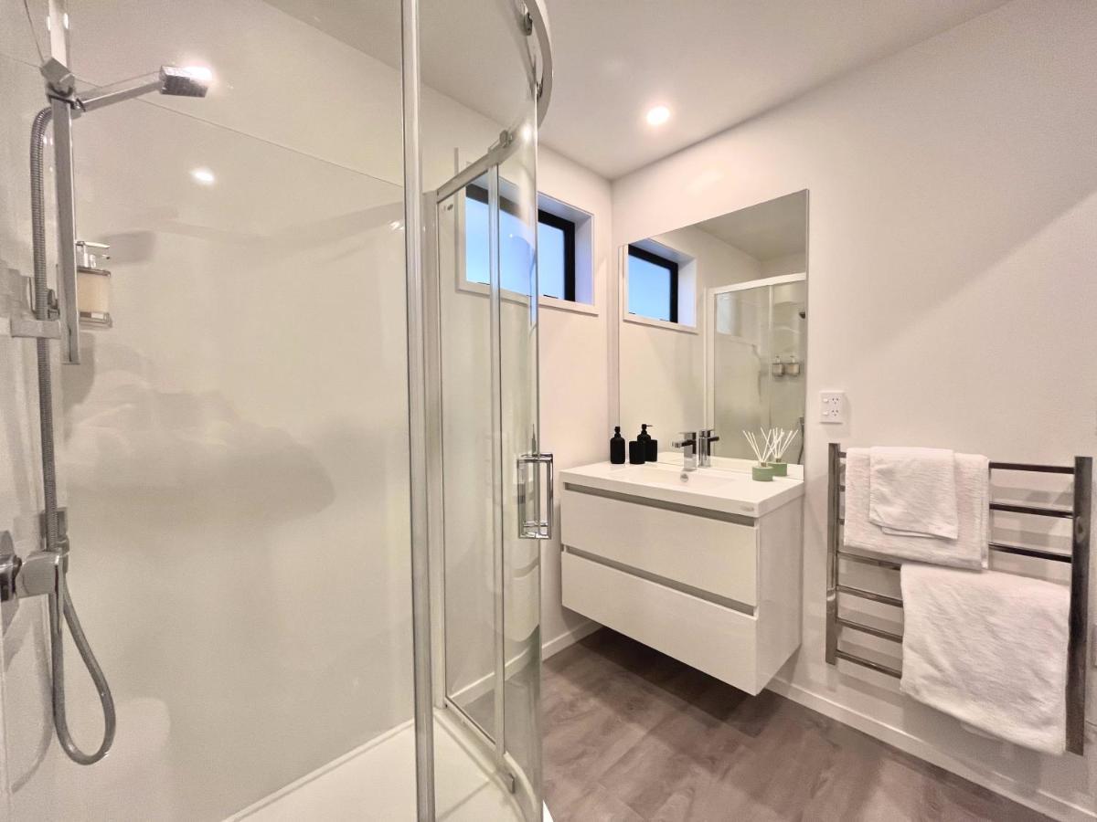 Modern & Central City - By Kosh Bnb Hamilton Exterior foto