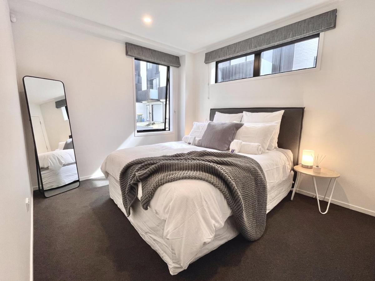 Modern & Central City - By Kosh Bnb Hamilton Exterior foto